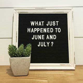 Black Letter Board, Summer Chalkboard Art, Summer Chalkboard, Letterboard Ideas, Letterboard Signs, Board Sayings, Message Board Quotes, Felt Boards, Felt Letter Board