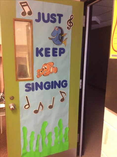 Music Classroom Door Ideas, Music Room Door Decorations, Music Door Decorations, Elementary Music Room Decor, Music Classroom Door, Elementary Music Classroom Setup, Music Room Door, Music Classroom Organization, Music Classroom Bulletin Boards