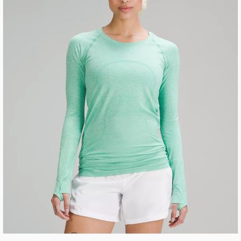 Lulu Wishlist, Lululemon Outfit Fashion, Lululemon Outfit, Lululemon Collection, Lululemon Swiftly Tech Long Sleeve, Swiftly Tech Long Sleeve, Lululemon Swiftly Tech, Workout Fits, Lululemon Swiftly