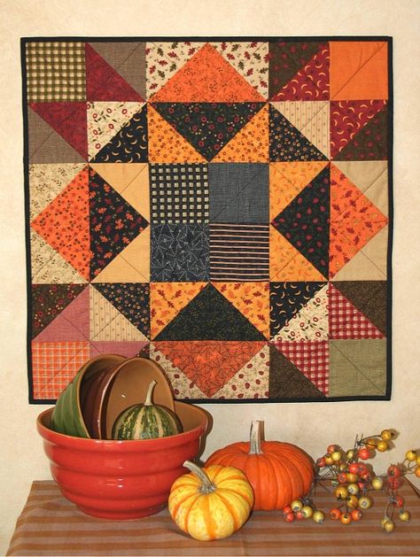 Autumn Wall Hanging Instructions - Quilting Digest Autumn Quilt, Colchas Quilting, Fall Quilt Patterns, Quilted Wall Hanging, Hanging Quilts, Half Square Triangle Quilts, Miniature Quilts, Holiday Quilts, Fall Quilts