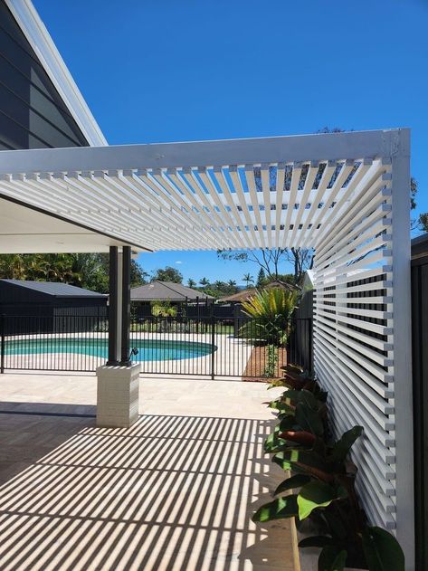 Privacy Landscaping Around Pool, Pagola Ideas Design, Pool Side Pergola, Covered Bbq Area, Pool Gazebo, Pool Pergola, White Pergola, Timber Pergola, Pool Shade