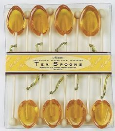 How to make your own honey tea spoons or honey lollipops Clover Honey, Honey Spoons, Cinnamon Tea, Tea Party Favors, Tea Party Food, Tea Spoons, Honey Tea, Tea Sandwiches, Honey Recipes