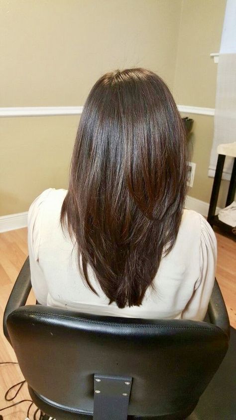 Straight Haircut, V Cut Hair, Haircuts For Long Hair With Layers, Medium Layered Hair, Haircut Styles, Haircuts For Medium Hair, Haircuts Straight Hair, Hair Down, Long Layered Hair