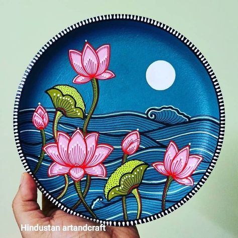 Pichwai Art Paintings, Love Painting Canvas, Bengali Art, Lotus Painting, Beauty Words, Indian Handicrafts, Calligraphy Brush, Pichwai Paintings, Expressing Love