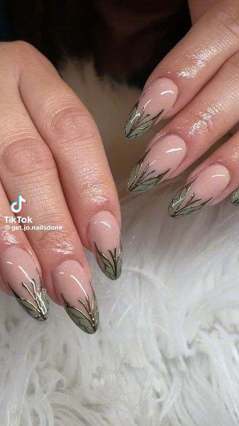 Nail Ideas Summer, Chrome Nails Designs, Butterfly Nail Art, Almond Nails Designs, Butterfly Nail, Nail Inspiration, Summer Nail, Short Acrylic Nails, Chrome Nails