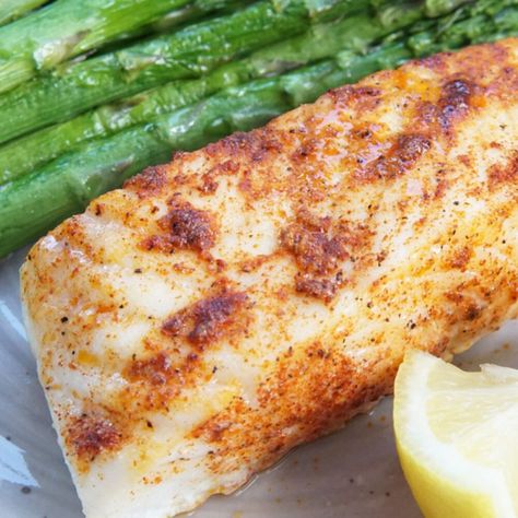 Easy Air Fryer Halibut Recipe - Air Fry Anytime Halibut Recipe, Air Fryer Fish Recipes, Halibut Recipes, Air Fryer Fish, Grilled Roast, How To Cook Asparagus, Easy Air Fryer, Air Fryer Recipes Healthy, Ninja Foodi