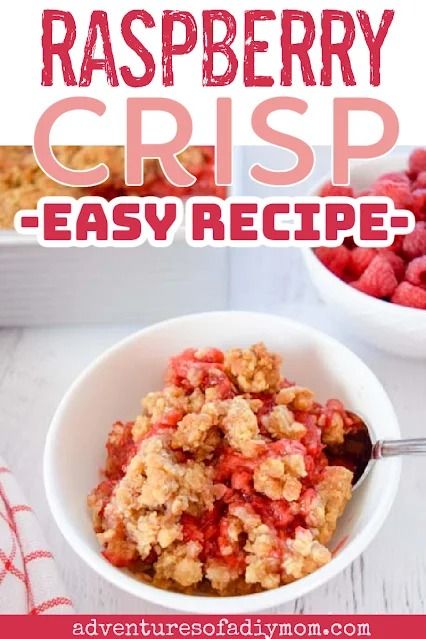 Make this EASY raspberry crisp with just a few ingredients. The juicy berries are covered with a delicious crumble topping and baked to perfection. Raspberry Jello Salad, Raspberry Cream Cheese Frosting, Raspberry Cobbler, Raspberry Crisp, Fruit Crisp Recipe, Raspberry Cheesecake Cookies, Cherry Crisp, Homemade Hot Fudge, Raspberry Crumble