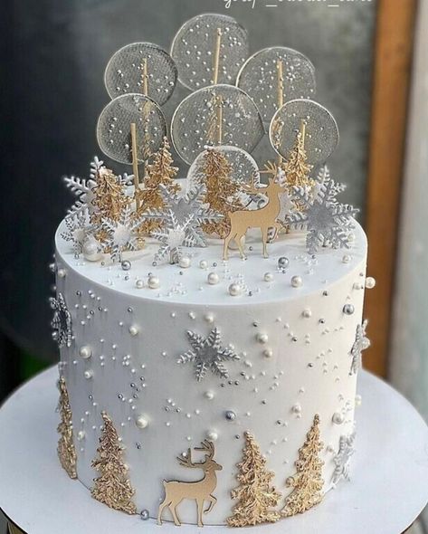 Tårta Design, Winter Torte, Snow Cake, Winter Wonderland Cake, Christmas Themed Cake, Wonderland Cake, Christmas Cake Designs, New Year's Cake, Elegant Birthday Cakes