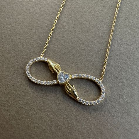 Infinity jewelry necklace