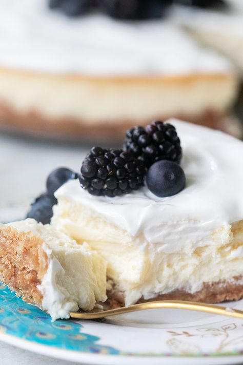 Ricotta Cheesecake with Whipped Sour Cream Topping - Sugar and Charm Recipes With Ricotta, Recipes With Ricotta Cheese, Sour Cream Topping, Ricotta Cheesecake, Cheesecake Dessert, Cookie Crust, Ricotta Cheese, Tortellini, Favorite Desserts