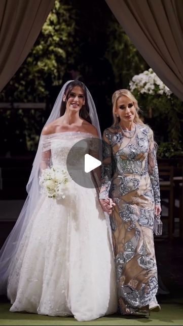 WedWorld Magazine on Instagram: "A timeless celebration of love and elegance 🥰💗

Videography @nodegravatafilms 
Planning @boutiquede3 
Event Decor @andrepedrotti 
Printing @petitsouvenir 
Catering @charlo.eventos
Photography @lucaslimafotografia 
Music & Orchestra @vanessamisiuk @maestromisiuk 
Dress @eliesaabworld 
Hairstyle @raymoreira
Makeup @patyhadich
Cake @thekingcake 
Couple @tephy_k @alexandresfranco 

_________________

💌 DM or Email for Advertising 💗
_________________

#weddingdecor #wedding #weddinginspiration #weddingplanner #weddingday #bride #weddingideas #weddingphotography #brasil #smile #love #weddingflowers #italy #fyp #weddingplanning #viral #instalove #weddingdetails #instawedding #destinationwedding #beautiful #happy #luxury #weddingphotographer #photography #trend Music Orchestra, Gothic Wedding, Insta Wedding, Style Mistakes, Here Comes The Bride, Royal Fashion, Gothic Fashion, Orchestra, Event Decor