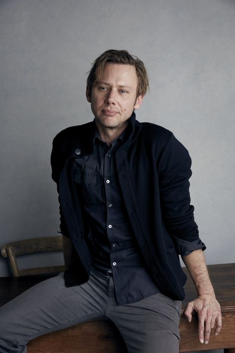 Jimmi Simpson, Attractive Guys, Male Models, Denim Button Up, Button Up Shirts, Actors, Models