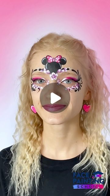 Face Painting Mini Mouse, Minnie Mouse Face Paint, Minnie Mouse Face Painting, Mouse Face Paint, Mouse Mask, Split Cake, Face Angles, Face Paints, Face Painting Easy