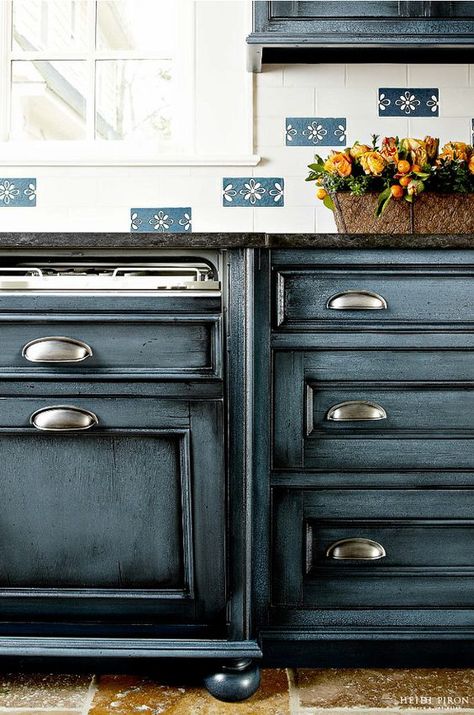 Some time ago, I,  like many others pinned the Pinterest picture of the blue cabinets with the black glaze.  What a beautiful picture it is. Now, I would give c… Navy Kitchen Cabinets, Kitchen Cabinet Paint, Paint Cabinets, Navy Kitchen, Painted Kitchen Cabinets Colors, Blue Kitchen Cabinets, Cabinet Paint, Painted Cabinets, Cabinet Paint Colors