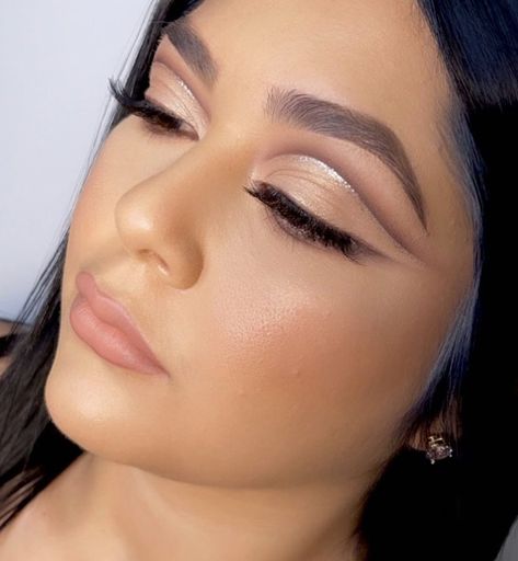 Soft glam cut crease. #cutcrease #softglam Brown Cut Crease Eyeshadow, Soft Cut Crease, Semi Cut Crease, Event Aesthetic, Eyeshadow Crease, Pink Lips Makeup, Light Pink Lips, Crease Makeup, Cut Crease Eyeshadow