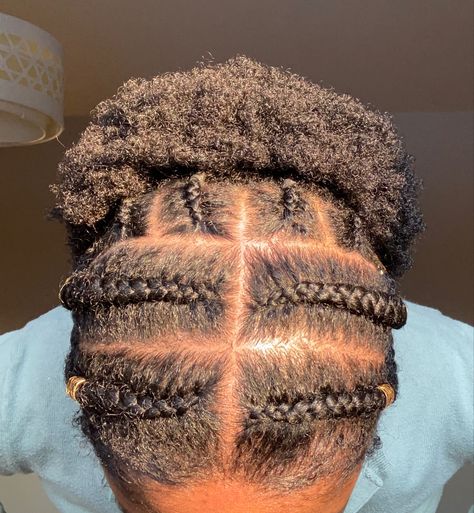 Hairstyle On 4c Hair, 4c Styles, Short Natural Curly Hair, Hairstyle Curly, Natural Hair Bun Styles, Natural Hair Stylists, Natural Hair Short Cuts, Beautiful Black Hair, Short Locs Hairstyles