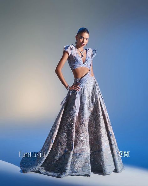 Sulakshana Monga on Instagram: “The Fantasia collection was a way for the designer to push her technique and vision into new dimensions. We planned to create a romantic…” Lehenga Wedding Bridal, Shaadi Lehenga, Sulakshana Monga, Grey Lehenga, Best Indian Wedding Dresses, Indian Wedding Gowns, Royal Castle, Work Lehenga, Lehenga Wedding