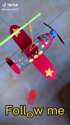 Fun Diy Kids Crafts, Vetenskapliga Experiment, Mom And, Airplane Crafts, Transportation Crafts, Hand Crafts For Kids, Kindergarten Crafts, Plastic Bottle Crafts, Diy Crafts For Kids Easy