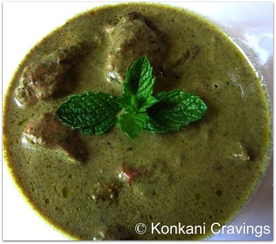 Green Chicken Curry Indian, Green Masala Chicken, Parsi Recipes, Goan Cuisine, Green Sauce Recipe, Chicken Soup Recipes Homemade, Chicken Vindaloo, Green Curry Chicken, Chicken Receipes