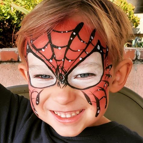 Cute spider dude Spider Mask, Mask Face Paint, Halloweenský Makeup, Cute Spider, Paint Easy, Face Painting Easy, Mask Face, For Your Party, A Face