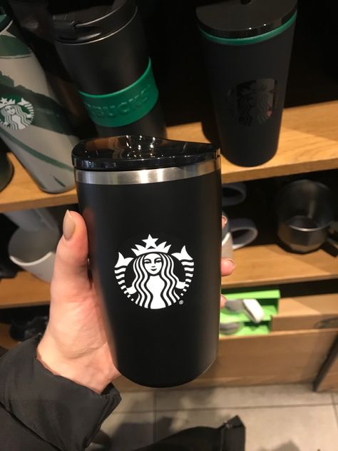 Starbucks Flask, Starbucks Merchandise, Bagel Bar, Starbucks Bottles, Starbucks Cup Design, Logo Online Shop, Trendy Water Bottles, Modern Kitchen Accessories, Starbucks Mug