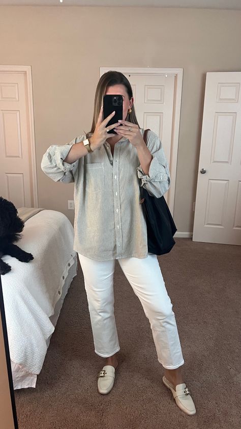 Updated Millennial Outfits, Spring And Summer Work Outfits, Business Casual Florida, Sports Work Outfit, Spring Work Outfits Casual, Casual White Button Up Outfit, Beachy Professional Outfits, Activity Director Outfits, Cute Teacher Outfits Spring