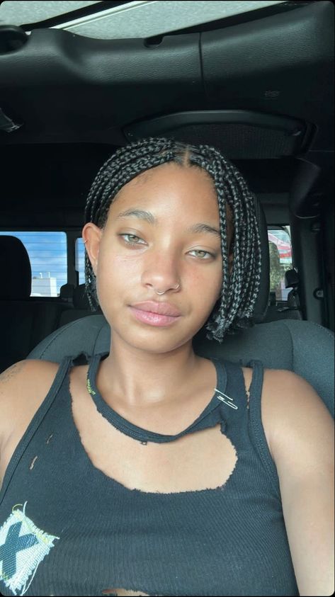 90s Braids Hairstyles, Tattoos On Black Skin, Braids Hairstyles Black Women, 90s Braids, Protective Styles For Natural Hair Short, Curly Braids, Colored Braids, Willow Smith, Hairstyles Black Women