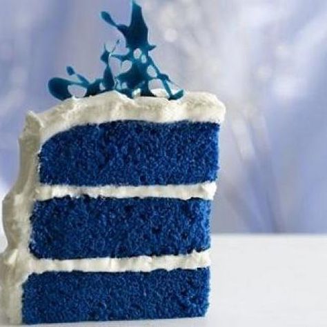 Blue Velvet Cake Mine Cake, Royal Blue Cake, Blue Velvet Cake, Basketball Party Decorations, Blue Velvet Cakes, Bolo Red Velvet, Velvet Cake Recipes, Cupcakes Decorados, Baking Cocoa