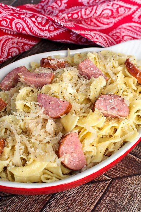 Kielbasa Lazy Pierogi Perogies Recipes, Lazy Perogies, Lazy Pierogi, Frozen Pierogies, Popular Pies, Cheese Macaroni, Pierogi Recipe, Potluck Dinner, Italian Meats