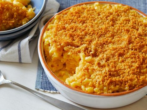 Baked Macaroni and Cheese Recipe | Trisha Yearwood | Food Network Baked Mac And Cheese Recipe, Macaroni N Cheese Recipe, Trisha Yearwood, Savory Food, Baked Mac N Cheese, Baked Macaroni, American Dishes, Mac And Cheese Recipe, Baked Mac