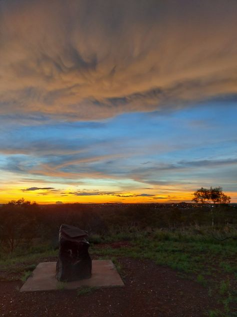 Vibrant golden sunset Chasing Sunsets, Outback Australia, Celestial Bodies, Australia