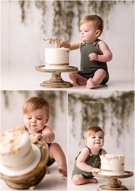 Diy Cake Smash Photoshoot, Fall Theme Cakes, Boy Birthday Pictures, Cowboy Themed Birthday Party, Boys First Birthday Cake, Baby Boy Themes, Baby Cake Smash, 1st Birthday Pictures, 1st Birthday Photoshoot