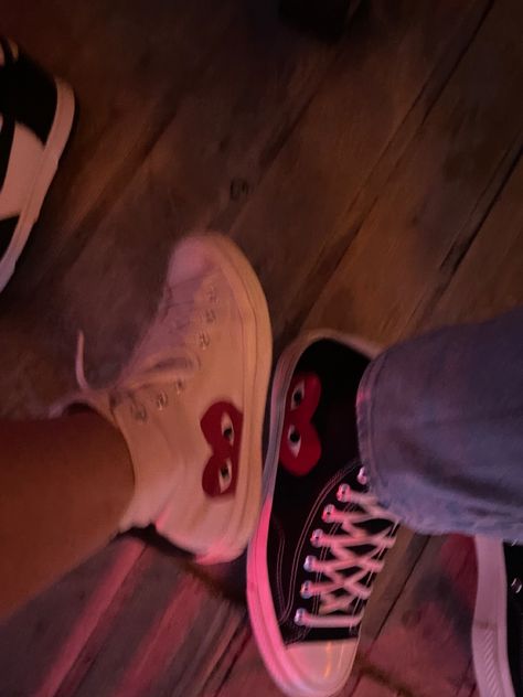 Couples Converse, Heart Converse, Converse Aesthetic, Comme Des Garcons Converse, Converse With Heart, Sweet Nothings, Looks Style, Cute Couple Pictures, Cute Couples Goals