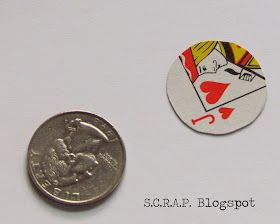 Poker Chip Crafts, Poker Chips Crafts, Playing Card Crafts, Christmas Crafts Gifts, Uno Cards, Cards Poker, Recycled Art Projects, Poker Chip, Fun Ornaments