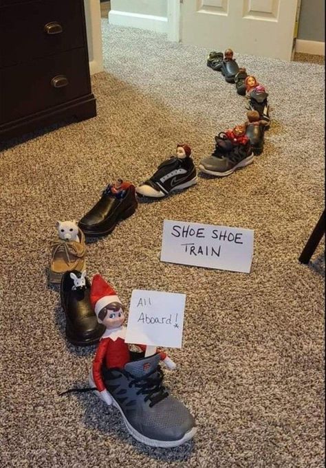 25+ Hilarious Elf on The Shelf Ideas That Even Parents Will Love Elf Im Back Ideas, Elf On The Shelf Pet Ideas, Lego Christmas Tree, Funny Elf On The Shelf, Elf Ideas Easy, Christmas Bows Diy, Merry Christmas Baby, Awesome Elf On The Shelf Ideas, Elf Activities