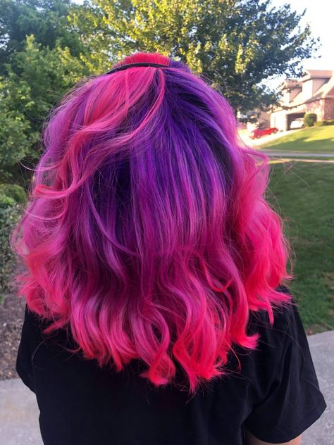 Pink Hair With Other Colors, Hair Dye Ideas Pink And Purple, Ombre Hair Purple And Pink, Pink And Purple Dyed Hair, Purple Into Pink Hair, Pinkish Purple Hair Color, Purple Pink Short Hair, Pink Vivid Hair Color, Purple Hair Pink Tips