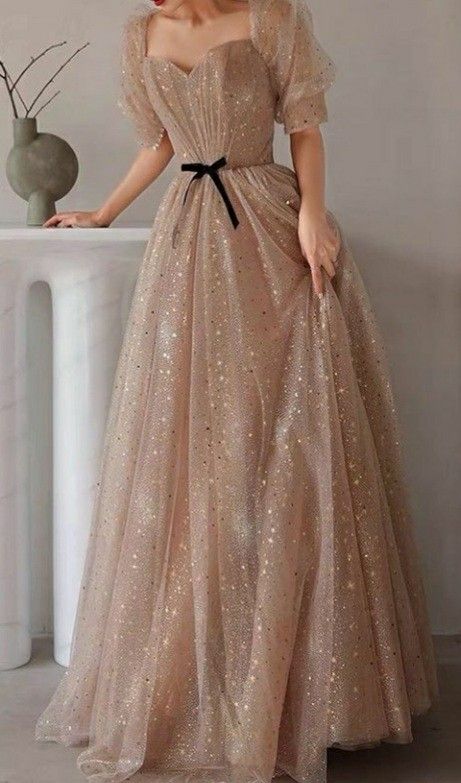 Evening Gown Wedding Guest, Fancy Gala Dress, Gown Designs Western, Conservative Prom Dresses, Modest Dresses Prom, Princess Gowns Aesthetic, Amrela Dress, Prom Dresses Elegant Long, Champaign Dress