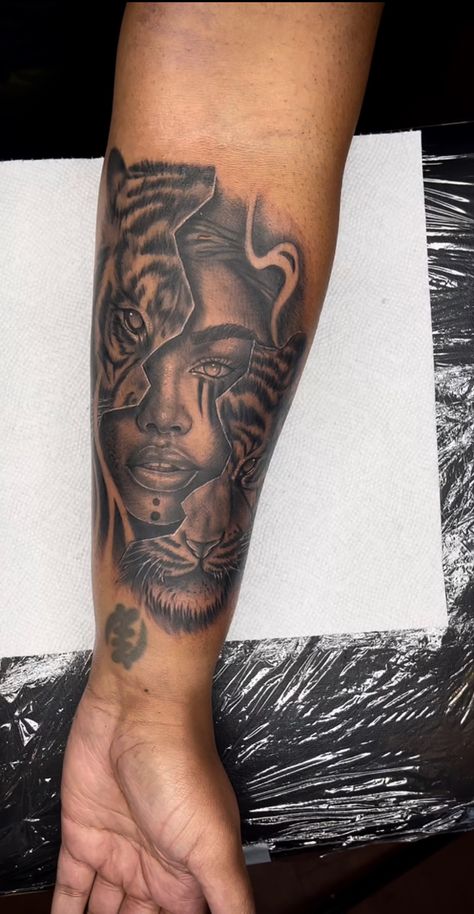 Woman Leg Sleeve Tattoo Ideas, Qtr Sleeve Tattoo, Arm Sleeve Tattoos For Women Meaningful, Sleeve Tattoos For Women Black, Cool Tattoos For Women Half Sleeves, Female Sleeve Tattoo, Shoulder Tattoos For Women Unique, Quarter Sleeve Tattoos For Women, Calf Tattoos For Women