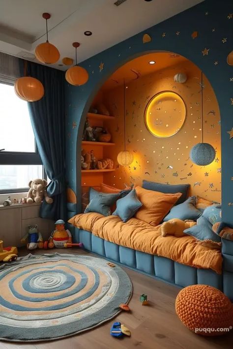 Diy Playroom Loft, Preschool Boy Bedroom Ideas, Space Theme Kids Room, Space Toddler Room, Kid Playroom Ideas, Green Ranch, Whimsical Playroom, Diy Seng, Little Boys Bedroom