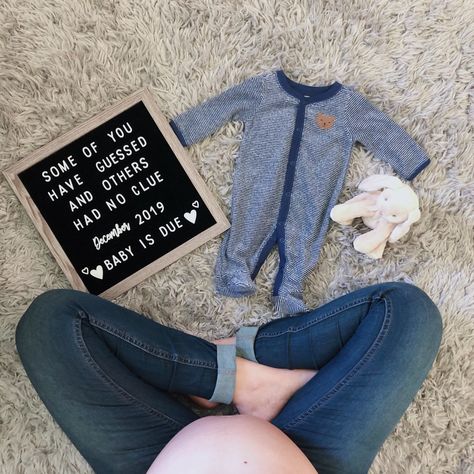 This is what I used to reveal my pregnancy on social media at 20 weeks! We also already knew the gender so it’s a two in one lol 20 Week Pregnancy Announcement, Gender Reveal Social Media, Baby 2 Announcement, 20 Weeks Pregnant, Gender Announcements, Wanting A Baby, Baby Pic, Announcement Ideas