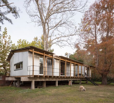 Gallery of Dique Luján House / FRAM arquitectos - 1 Pole House, Long House, Single Story Homes, Ground Floor Plan, Stilts, Large Mirror, Japanese House, Modern House Exterior, Container House