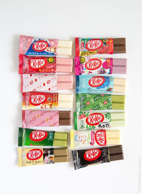 Japanese Kit Kats | the little epicurean Sereal Sarapan, Japanese Kit Kat Flavors, Snacks Japonais, Kit Kat Flavors, Japanese Kit Kat, Japan Snacks, Kue Macaroon, Asian Snacks, Cute Snacks