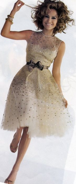 . Jlo Dress, Gonna In Tulle, Casual Styles, Nicole Richie, Gorgeous Gowns, Visual Kei, Dress With Bow, Fancy Dresses, Short Dress