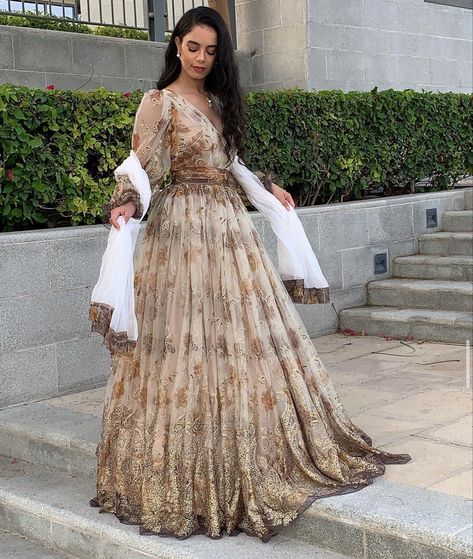 Chiffon Habesha Dress, Habesha Chiffon Dress, Ethiopian Chiffon Dress, Habesha Braids, Eritrean Chiffon, Habesha Chiffon, Habesha Aesthetic, Graduation Dress University, Habesha Clothes