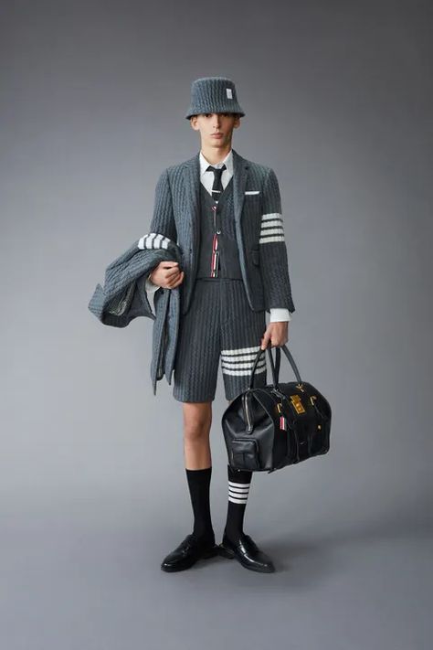 Thom Browne Pre-Fall 2021 Menswear Collection | Vogue Thome Browne, Campaign Fashion, Pre Fall Collection, Fire Fits, Menswear Collection, High Fashion Street Style, College Fashion, Mens Fashion Trends, Fashion Photoshoot