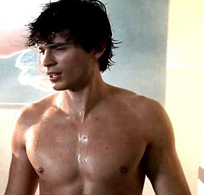 Clark Kent Tom Welling, Tom Welling Now, Tom Welling Young Clark Kent, Tom Fridley, Tom Welling Shirtless Smallville, Tom Welling Photoshoot, Tom Welling Aesthetic, Tom Welling Physique, Tom Welling Superman