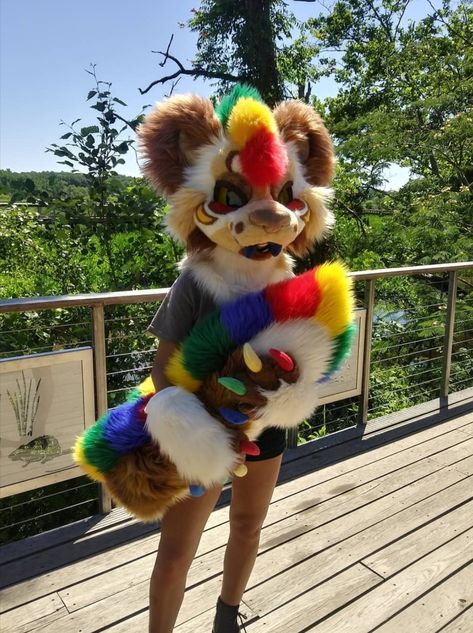 Partial Fursuit Outfits, Hyena Fursuit, Colorful Fursuits, Dinomask Fursuit, Pretty Fursuits, Unique Fursuits, Fursuit Ideas, Dino Mask, Fur Suits