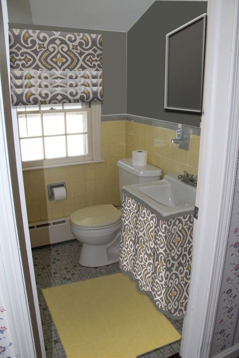 How to update an old tiled bathroom Yellow Tile Bathroom Ideas, Yellow Tile Bathroom, Yellow Bathroom Tiles, Yellow Bathroom Walls, Yellow Bathroom Decor, Gray Decor, Gray Bathroom Decor, Yellow Bathroom, Old Bathroom