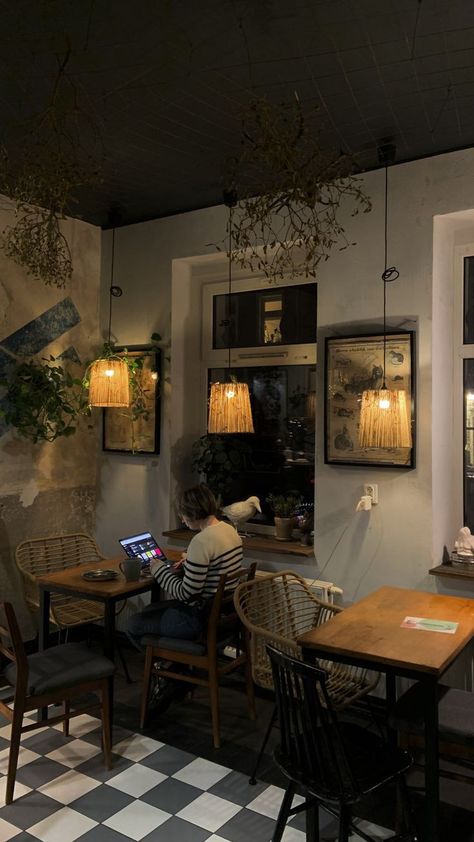 Shop Coffee Design, Cafe Aesthetic Interior Design Cozy, Coffee Room Aesthetic, Calm Coffee Shop, Aesthetic Shops Interior, Japanese Coffee Shop Aesthetic, Cafe Interior Design Small Cozy, Small Cafe Aesthetic, Dark Academia Coffee Shop