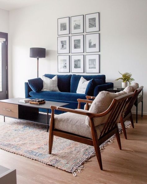 Nashville Airbnb, Blue Couch Living, Blue Sofa Living, Blue Sofas Living Room, Blue Couch Living Room, Blue Living Room Decor, Downtown Nashville, Leather Sofas, Modern Mid Century